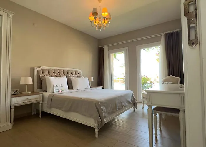 Doris Hotel 3*